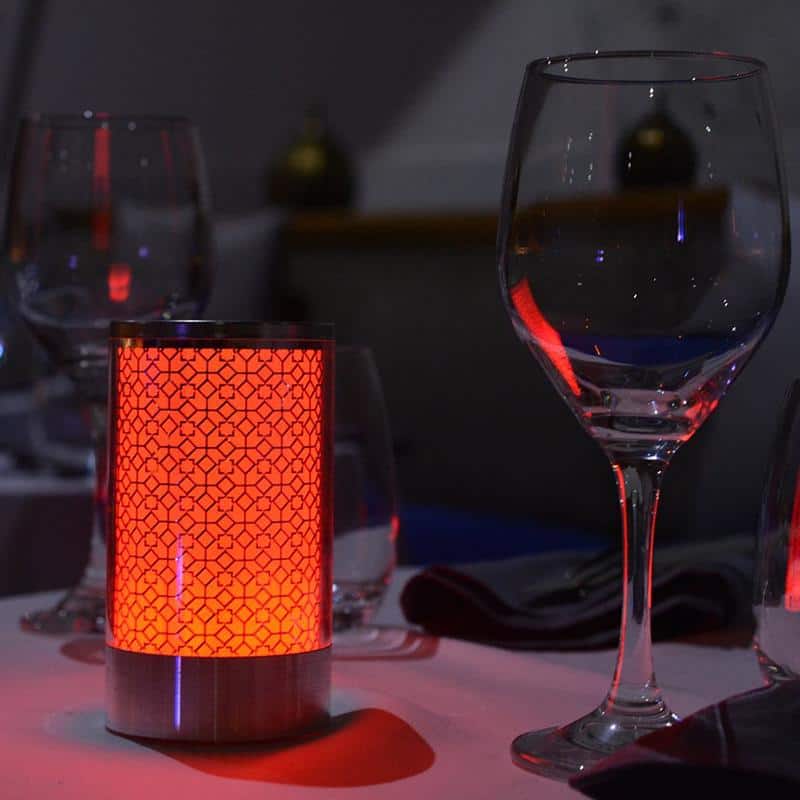 Lámparas de mesa a pilas, lámpara inalámbrica con bombilla LED para corte  de energía, lámpara sin cable para área sin enchufe, lámpara decorativa  para